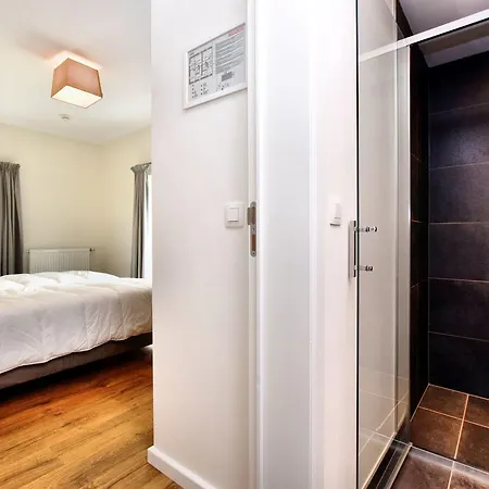 Combination Of Two Beautiful Luxuriously Renovated Homes With En Bathrooms Libin