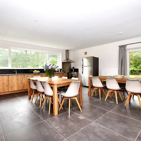 Combination Of Two Beautiful Luxuriously Renovated Homes With En Bathrooms * Libin